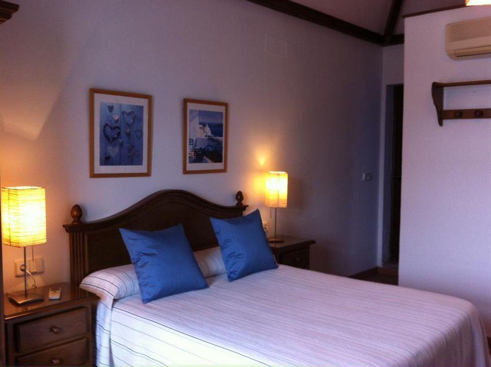 Complejo Penafiel Apartment Zarza La Mayor Luaran gambar