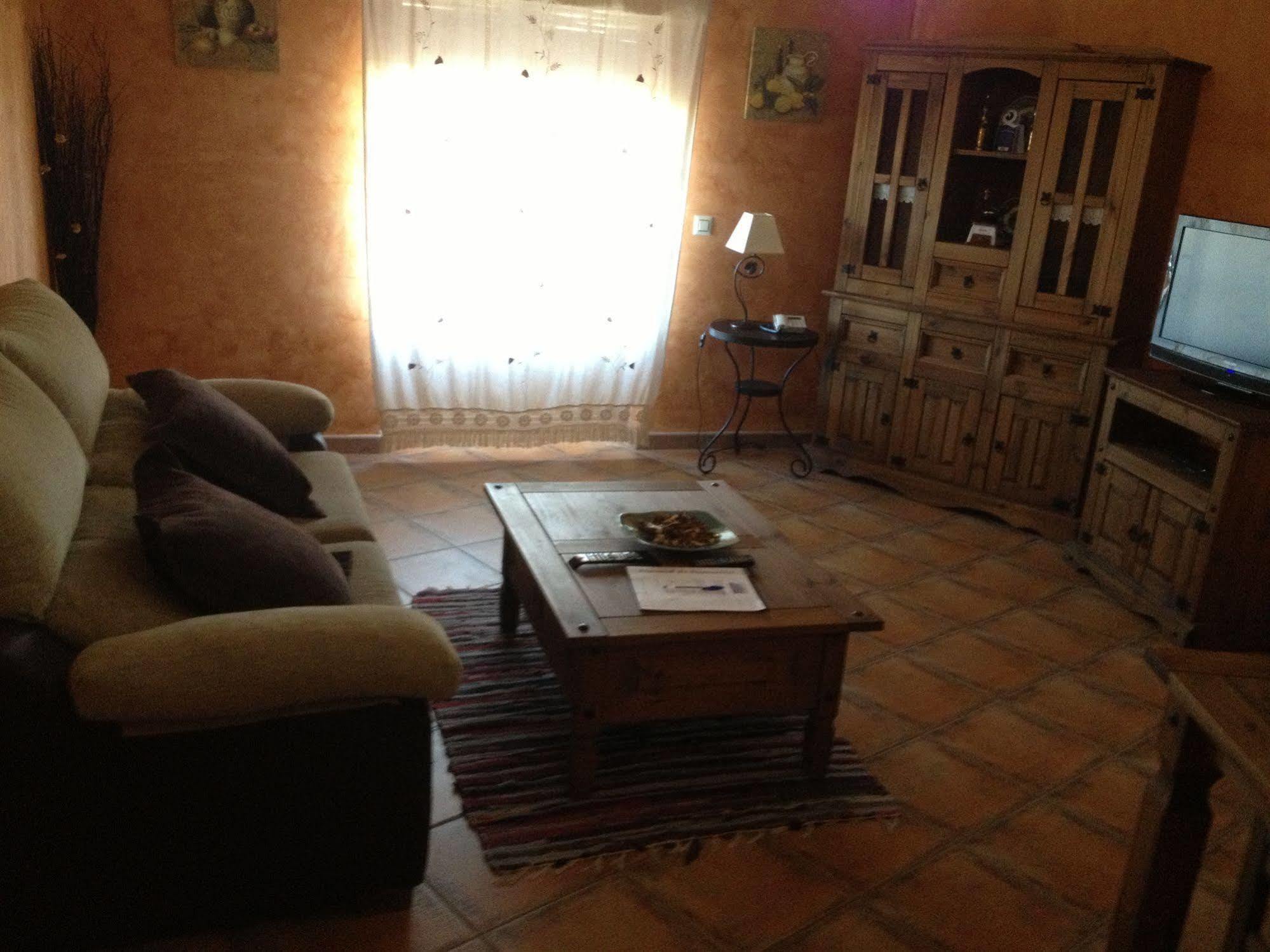 Complejo Penafiel Apartment Zarza La Mayor Luaran gambar