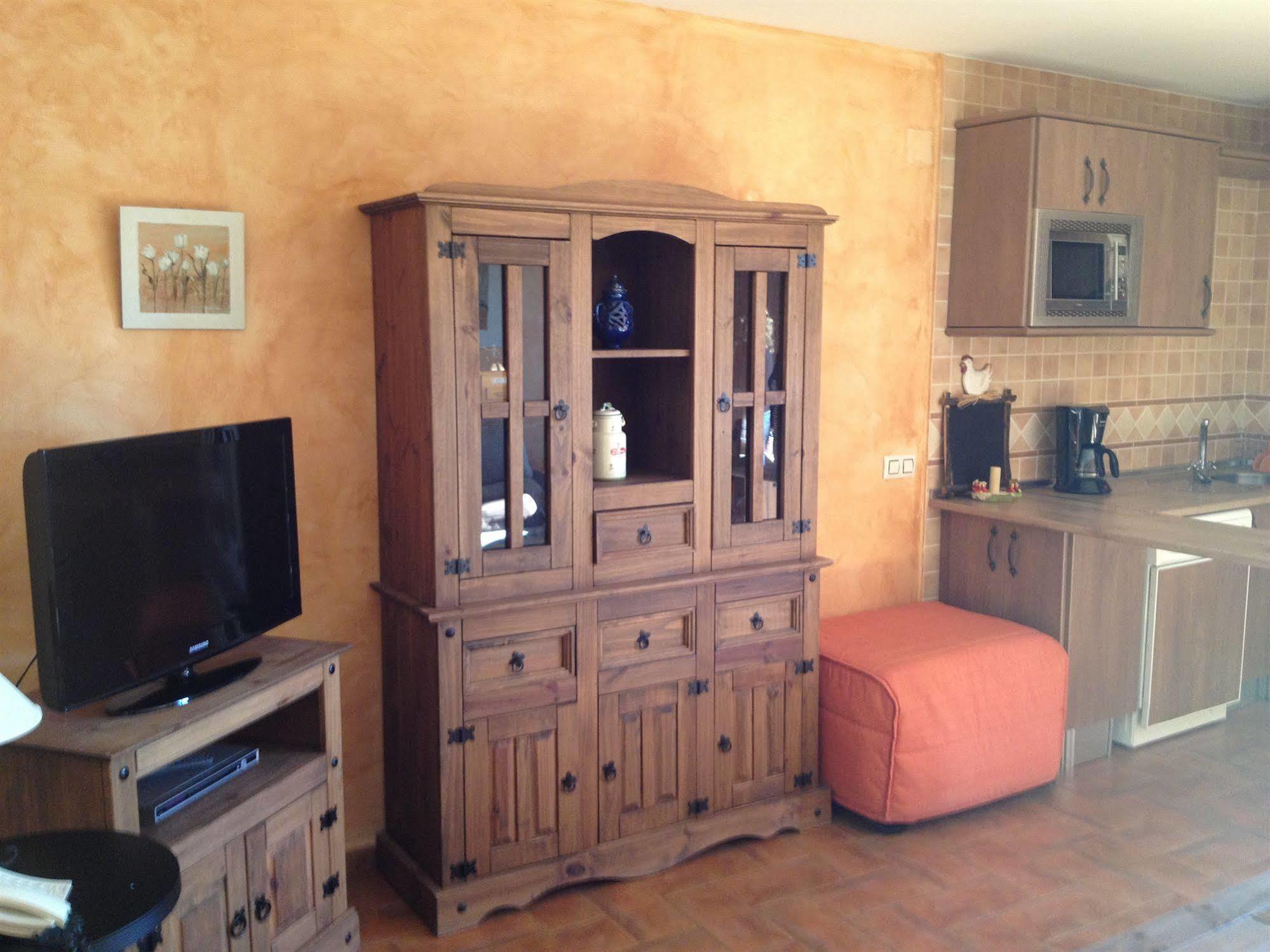 Complejo Penafiel Apartment Zarza La Mayor Luaran gambar